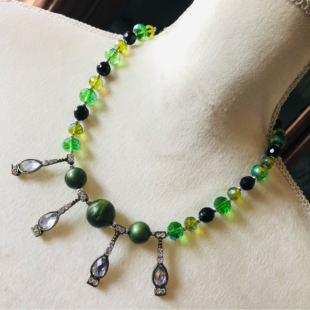 Handcrafted forest surrender mixed crystal bead faceted stone pendant necklace